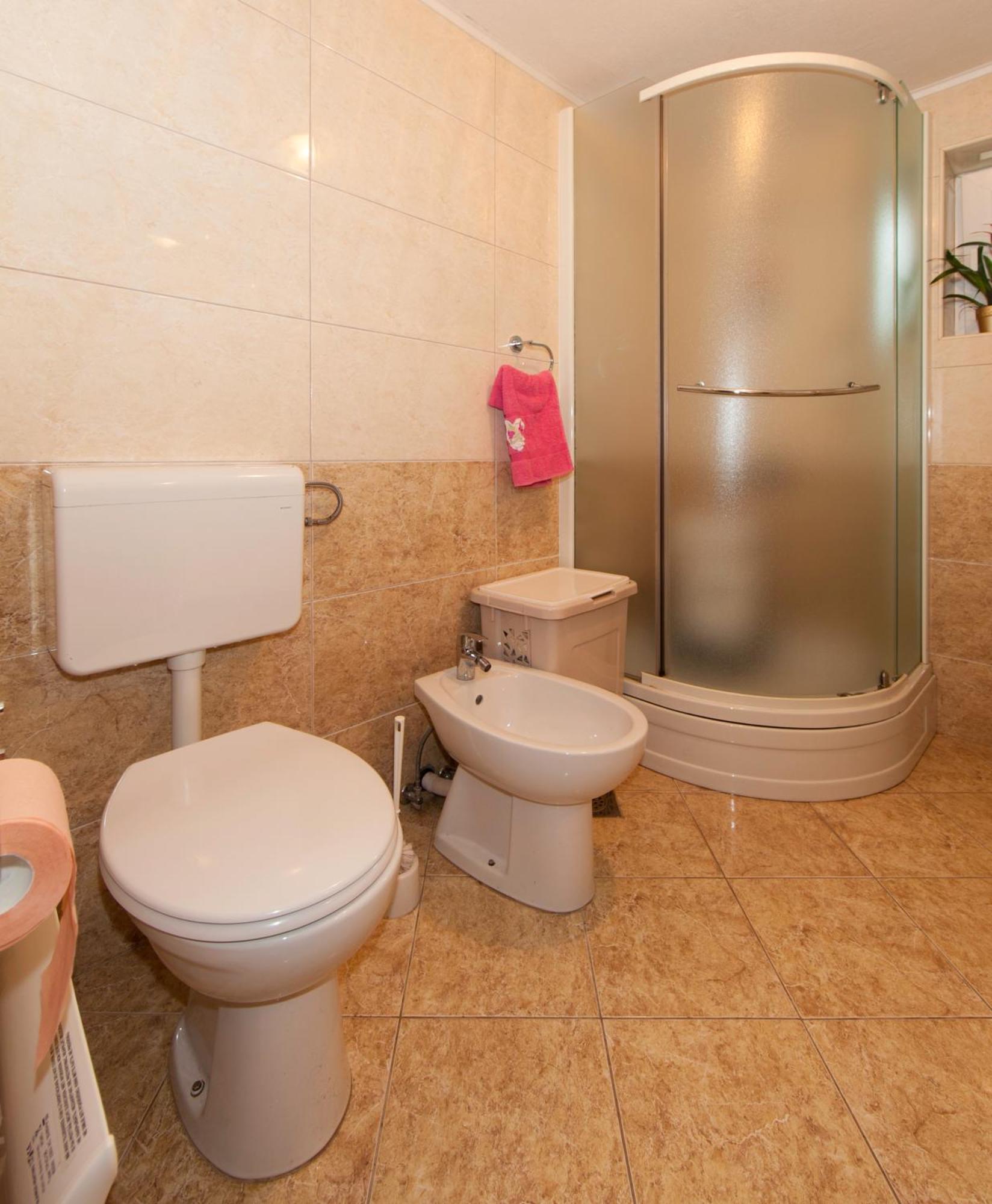 Apartmani Darinka Baška Voda Εξωτερικό φωτογραφία